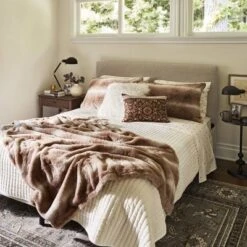 Londonberry Turned Metal Accent Table Black - Threshold -Every Space Store GUEST 44ede14b fd70 499f 8598 6900caa64fb1